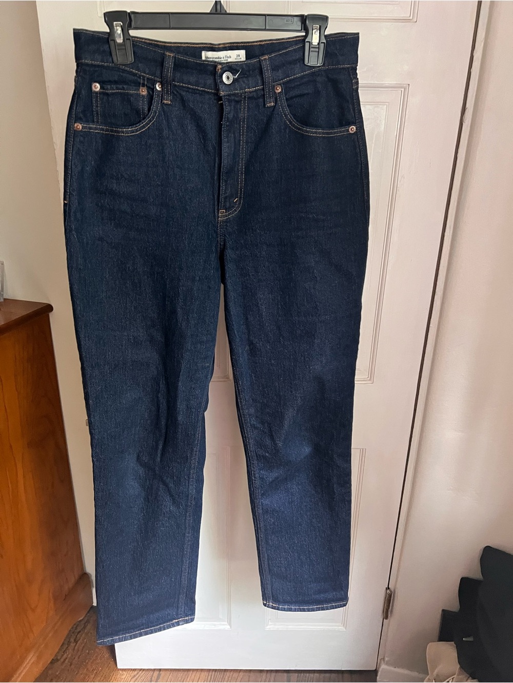 Abercrombie and Fitch Curve Love Ultra High Rise 90s Straight Size 29 Regular